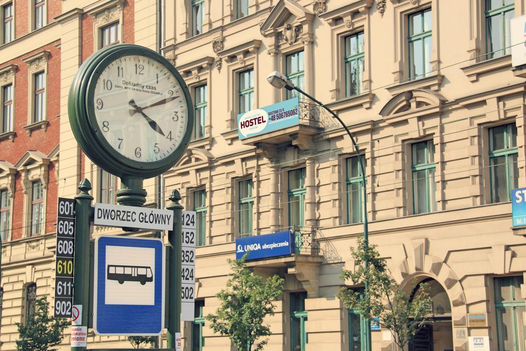 Grand Central Hostel Kraków Exteriör bild