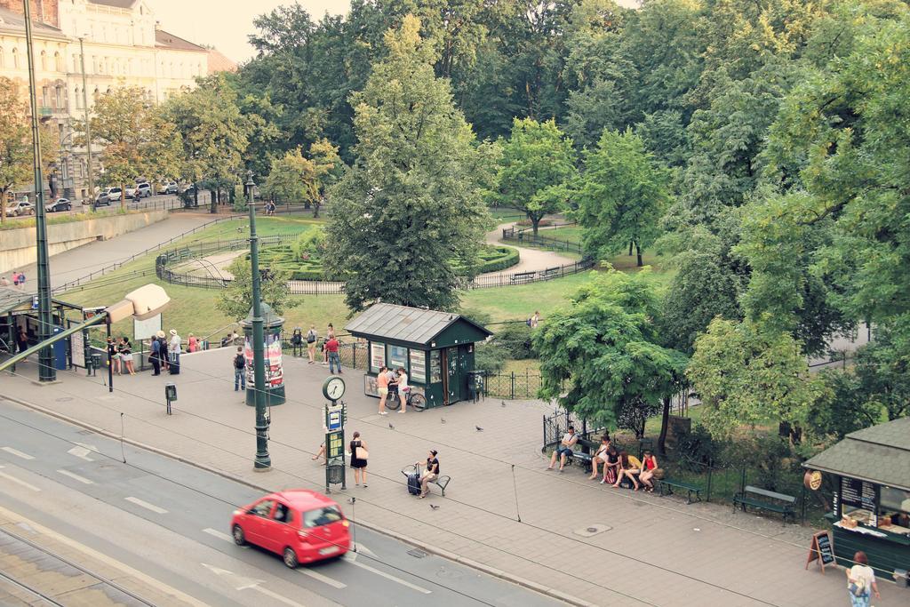 Grand Central Hostel Kraków Exteriör bild